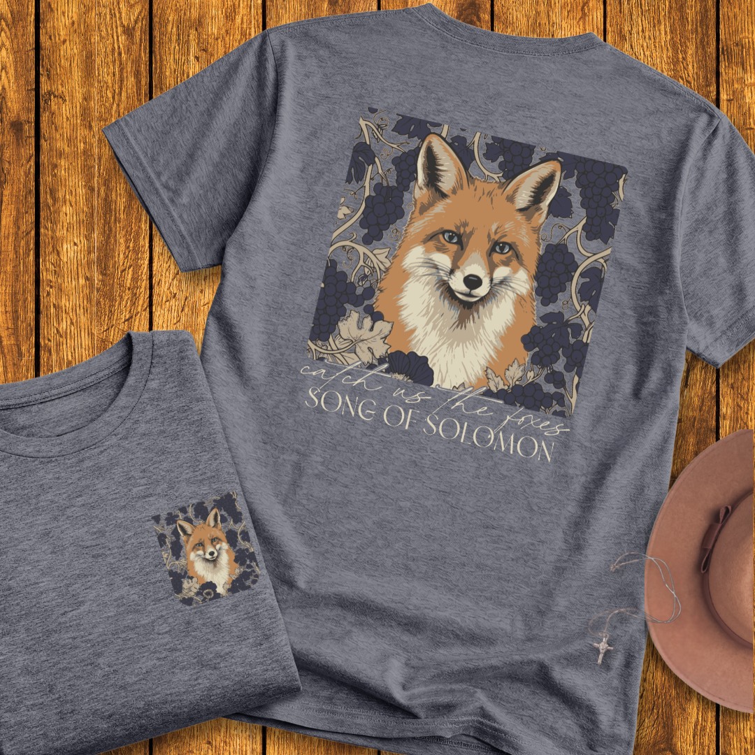 Foxes Back Print T-Shirt - NEW!