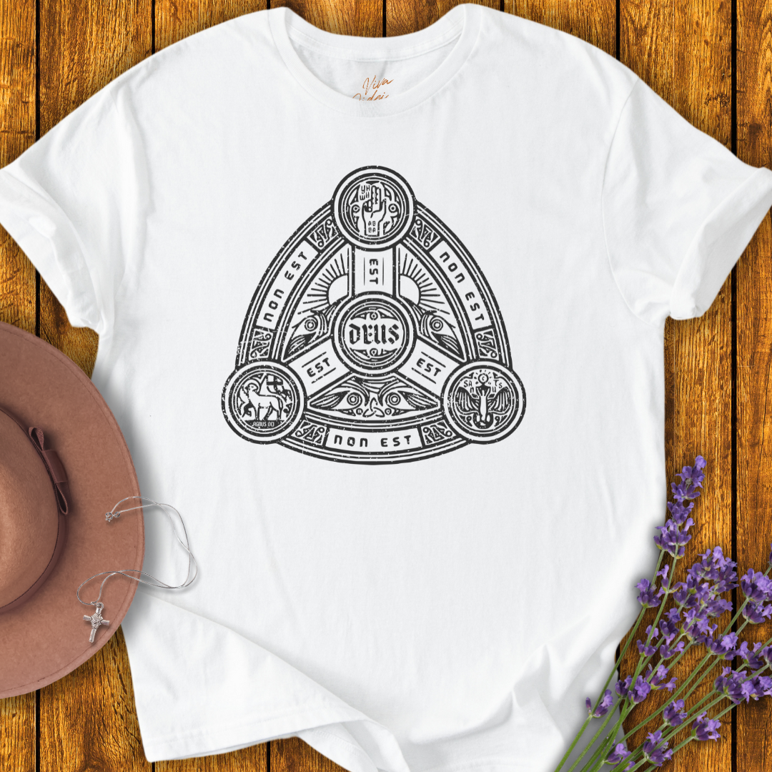 Deus Est T-Shirt